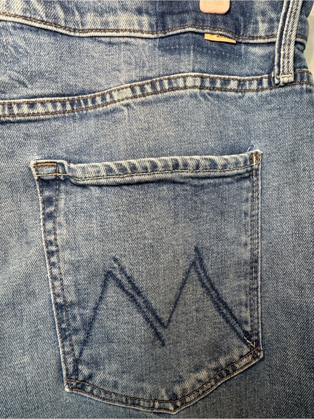 MOTHER Superior The Dodger Flood Cuff Jeans in the "Toil and Trouble" - Picture 6 of 12